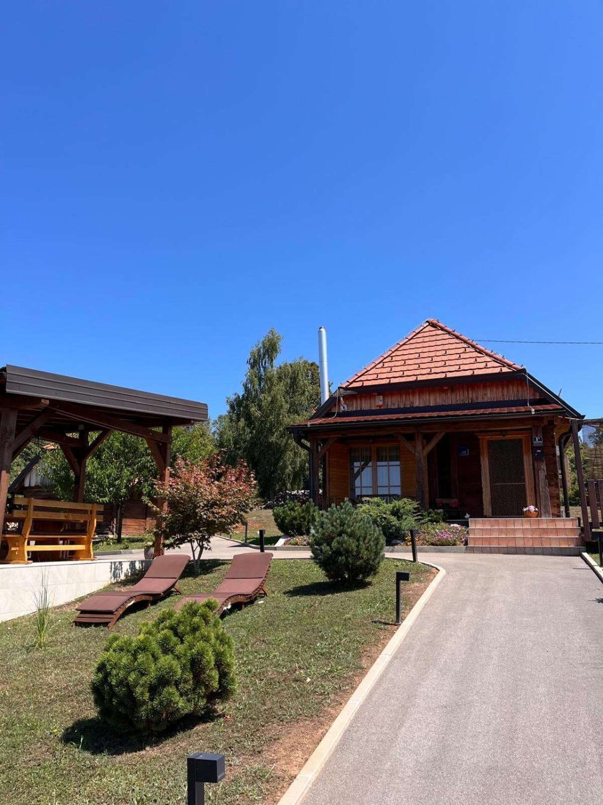 Kuca Za Odmor Markoci Rakovica Esterno foto